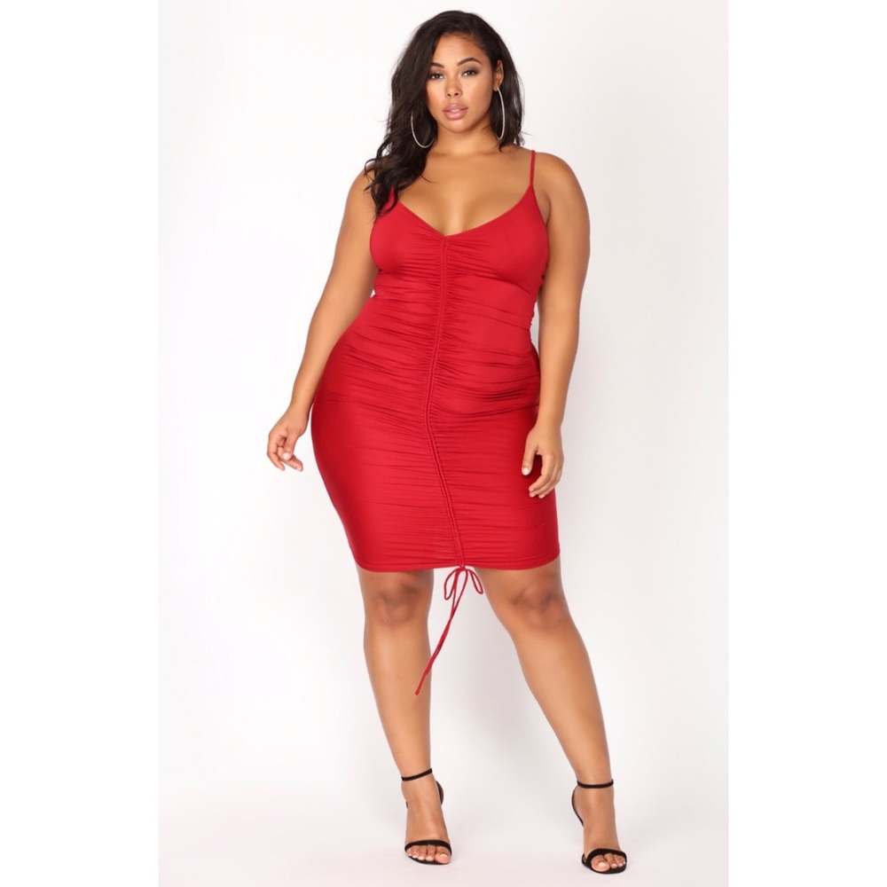 Shanghai Ruched Dress ( Fashion Nova, Burgundy, L)